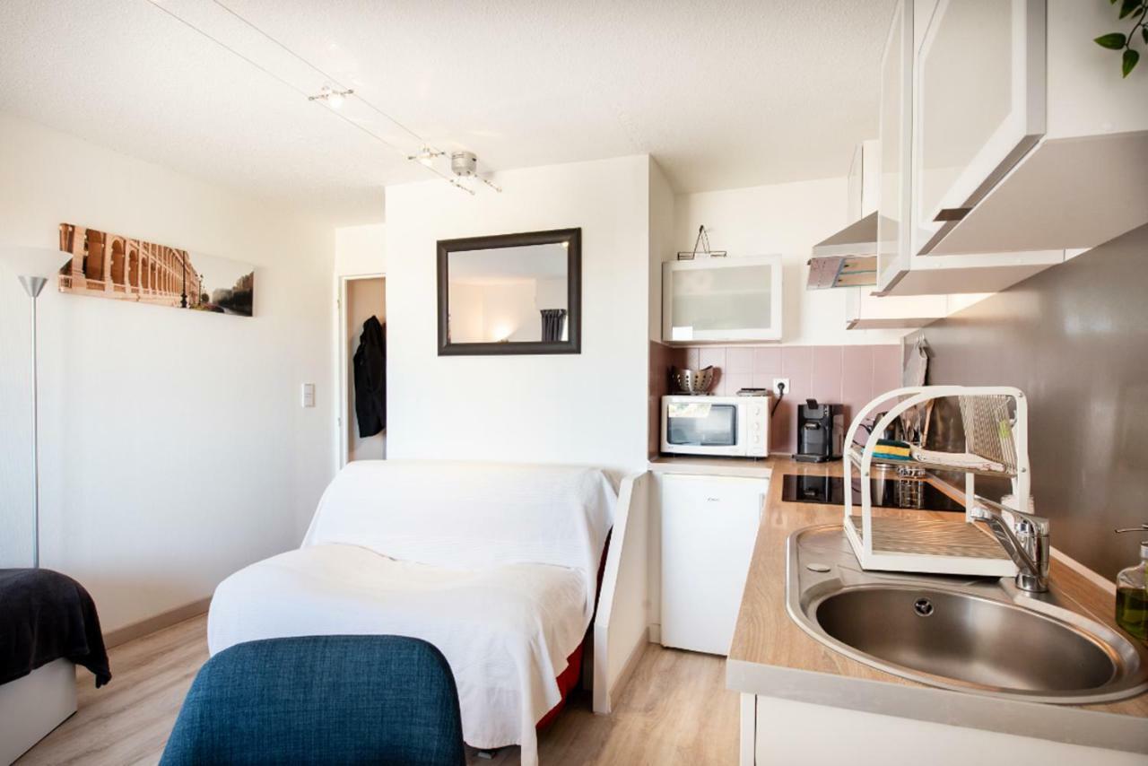 Escapade Bordeaux, Tram Et Supermarche Au Pied Merignac (Gironde) Ngoại thất bức ảnh